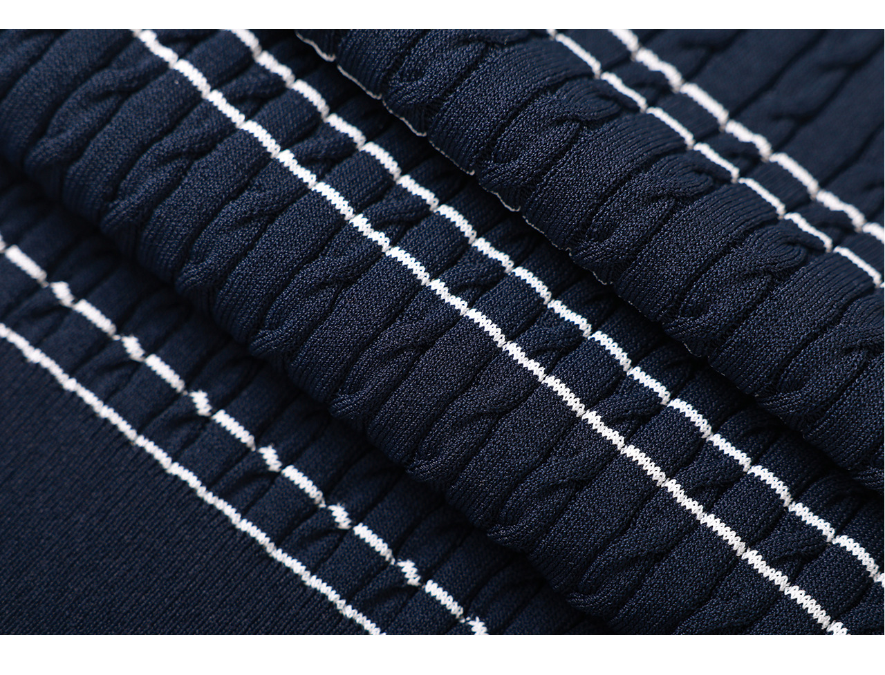 Áo thun dệt kim tay ngắn cổ tròn họa tiết sọc vintage nữ — màu xanh navy chi tiết 33