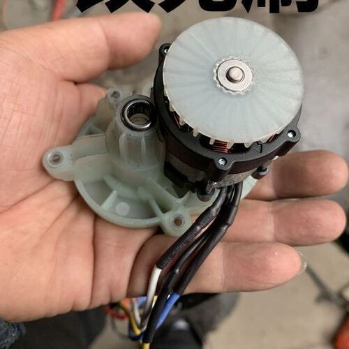 Chain Saw Single-handed Saw Lithium Battery Saw Charging Saw Logging Saw Mini Saw Brushless 21V 14 Teeth High Power Motor