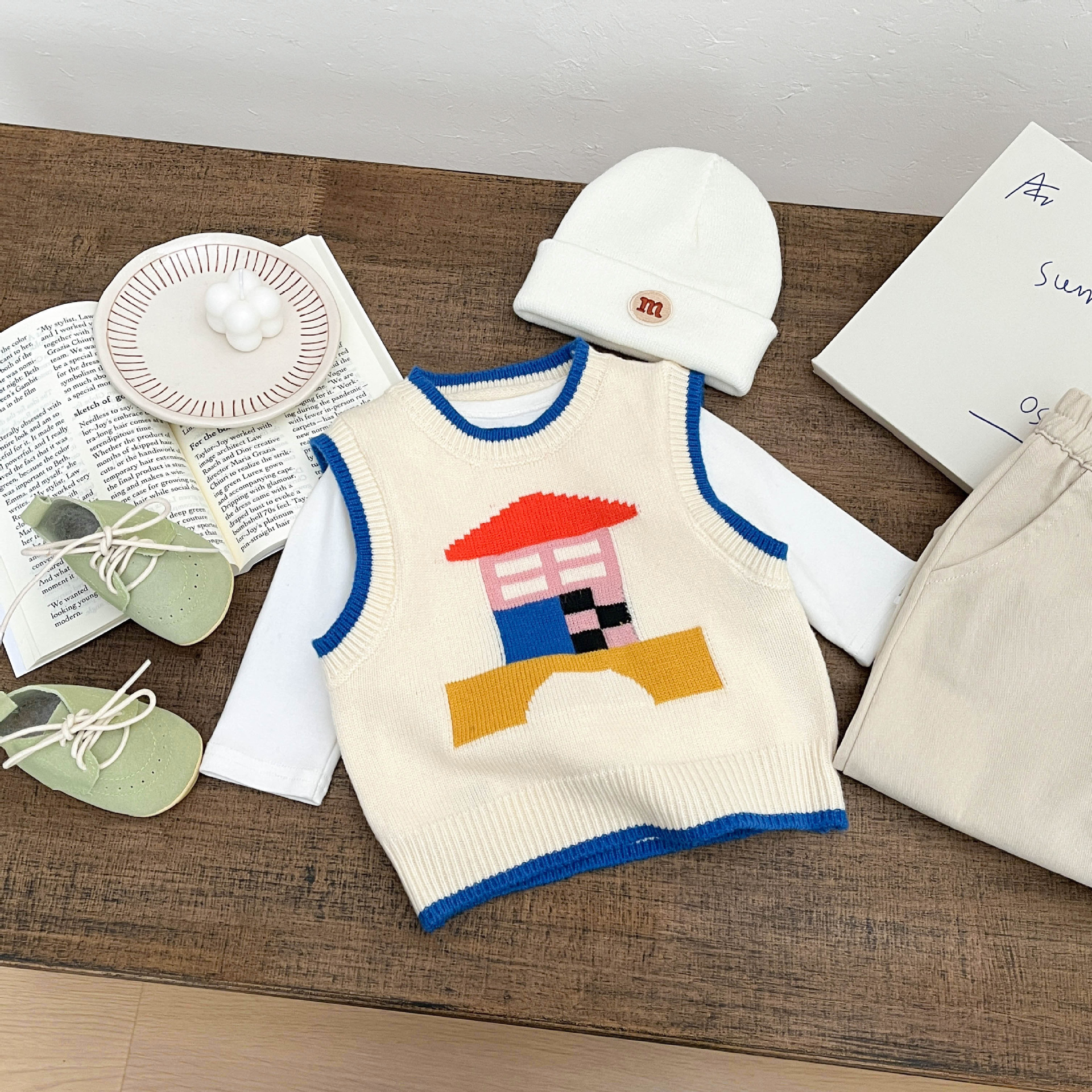 Corea del Sur super lindo bebé chaleco de punto primavera y otoño niños dibujos animados lindos chaleco de primavera ropa de bebé