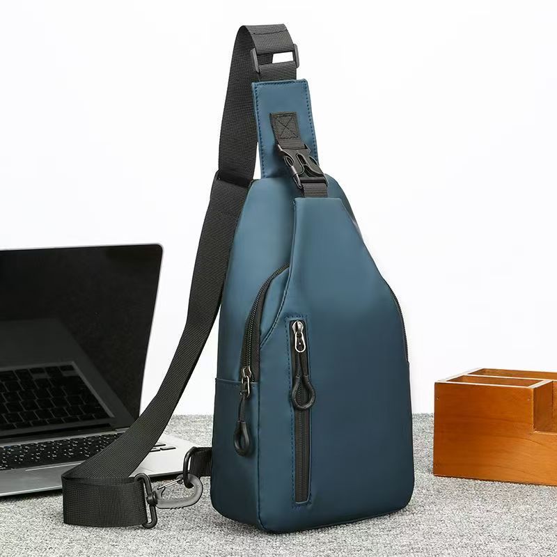 2026 New Casual Large-Capacity Waterproof Chest Bag for Men, Fashionable Motorcycle Chest Bag, Hong Kong Style Trendy Cycling Crossbody Bag
