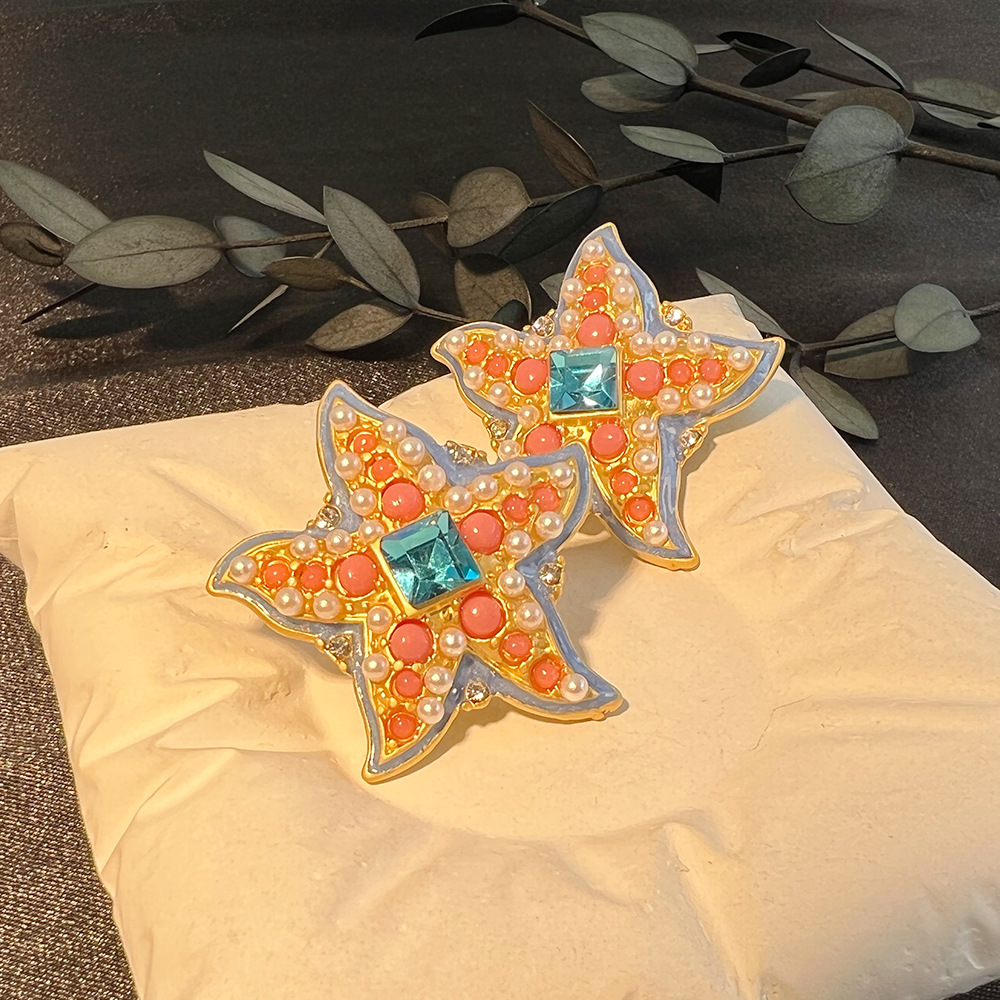 1 Piece Ig Style Starfish Plating Inlay Copper Pearl Zircon Gold Plated Ear Studs display picture 1