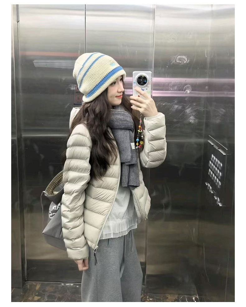 회색