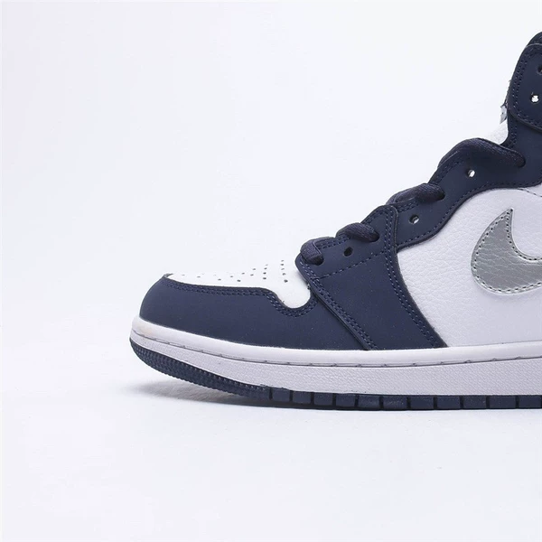 White Tibetan Blue Silver 175