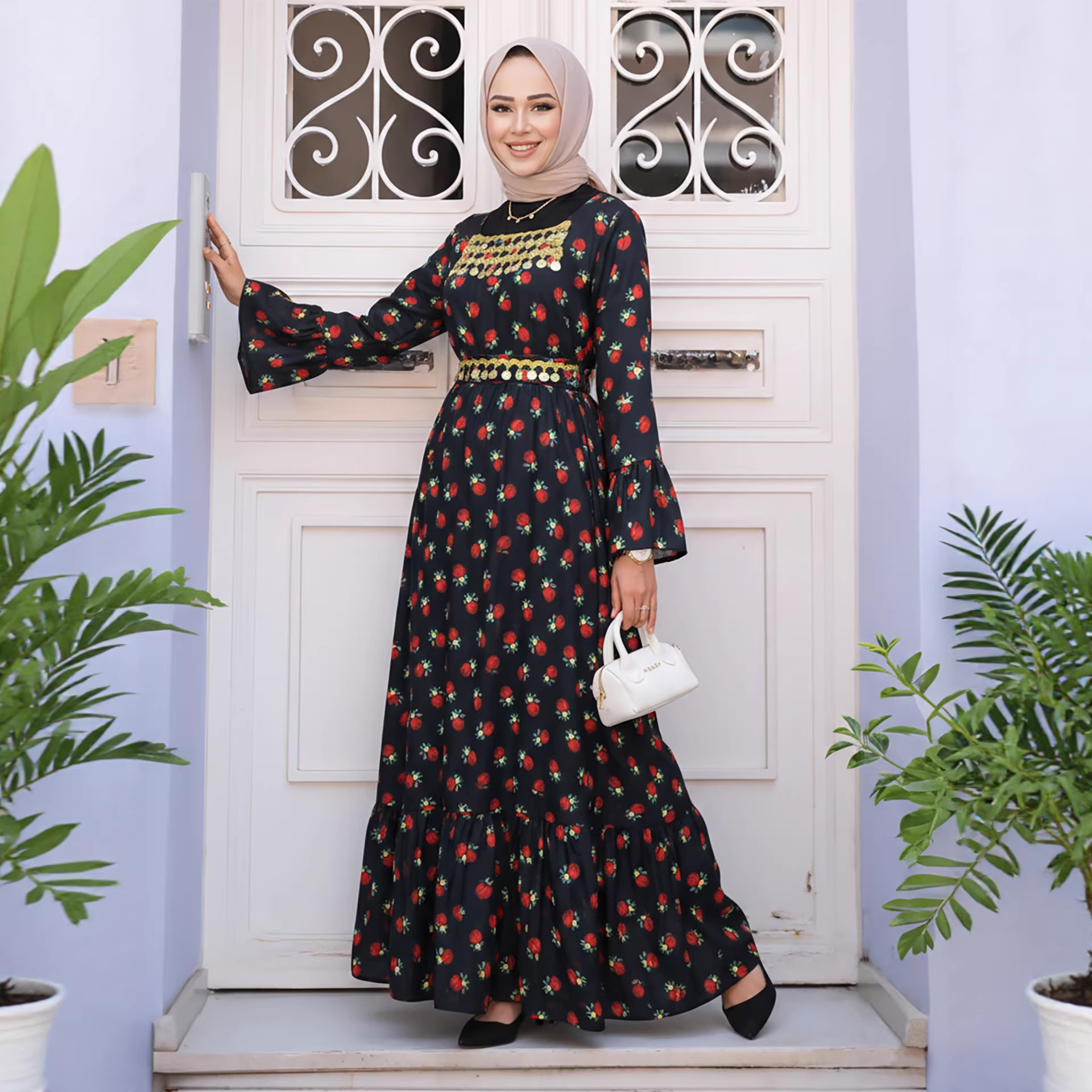 Abito Abaya elegante e comodo, con maniche svasate e design stampato – Abito lungo musulmano modesto (L-4XL, nero) – Dubai Fashion_voghion.com