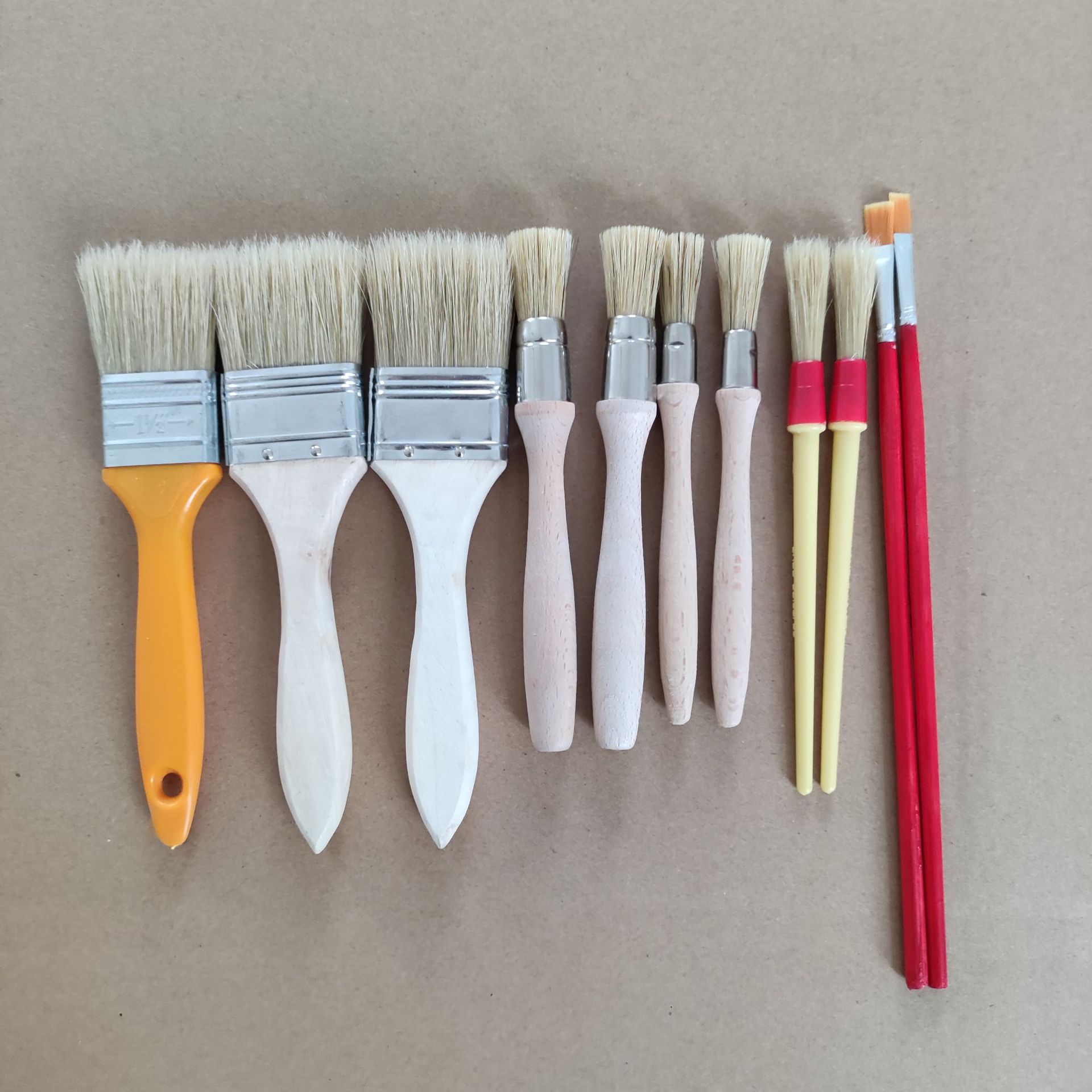 我司生产猪鬃刷画笔刷多功能毛刷圆头清洁刷木柄油漆刷圆柄塑料