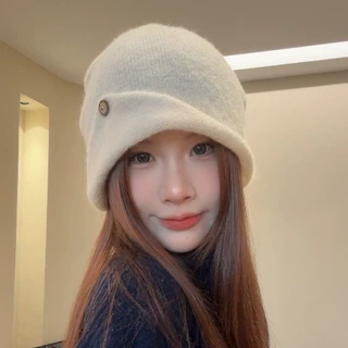 韩系纯色简约纽扣针织帽子女秋冬保暖护耳软糯百搭包头冷帽显脸小