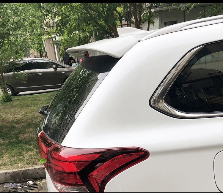 Mitsubishi Outlander Large Rear Spoiler for 13-22 Models, New Outlander Modification Special Widened Roof Spoiler, Wind Deflector, No Drilling Required