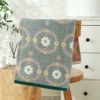 Circular flower green towel