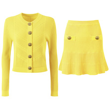 品质现货2025年春秋新款女式时尚网红针织外套上衣+半身短裙套装