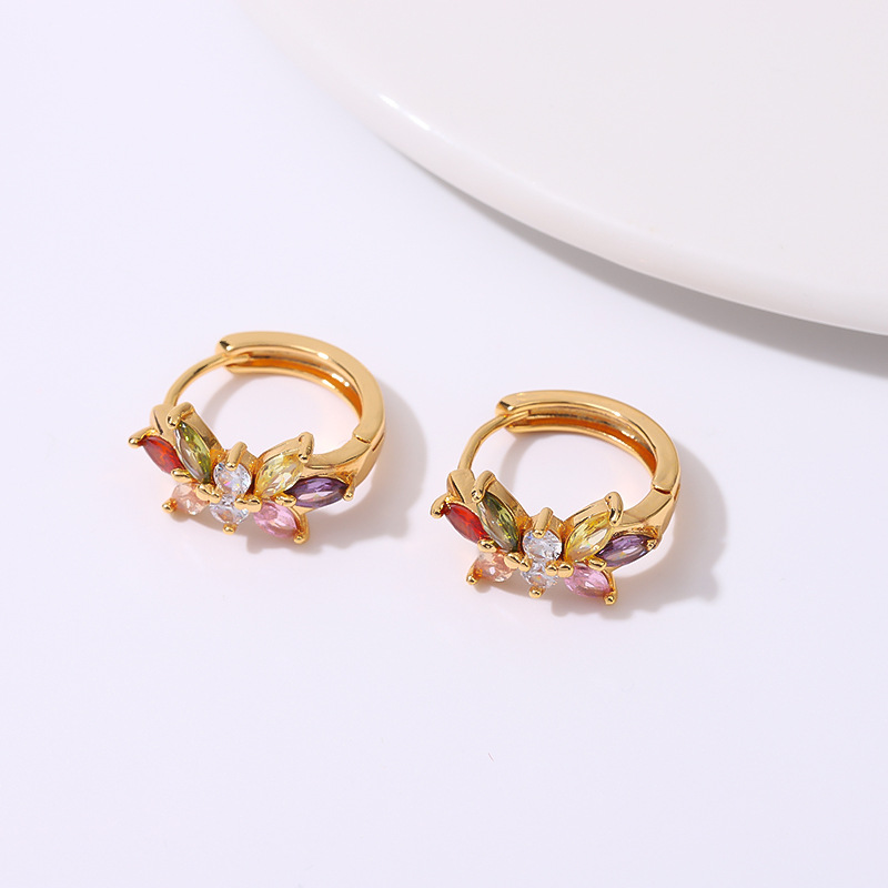 Europa y los Estados Unidos comercio exterior ins moda personalidad lujo ligero nicho color zircon pendientes de orejas de cobre micropantalón 18K