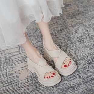 Sandals Women's 2025 Summer New Fashion Cross Thick Bottom Beach Shoes Korean Style Outwear Lightweight Casual Shoes Wholesale