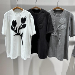 現物! 夏の新型の優雅な気質の植毛の花束のtシャツの丸首はカジュアルでゆったりしている彼氏風の半袖の女性を合わせます。