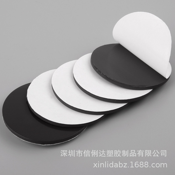 Rubber magnetic fridge magnet