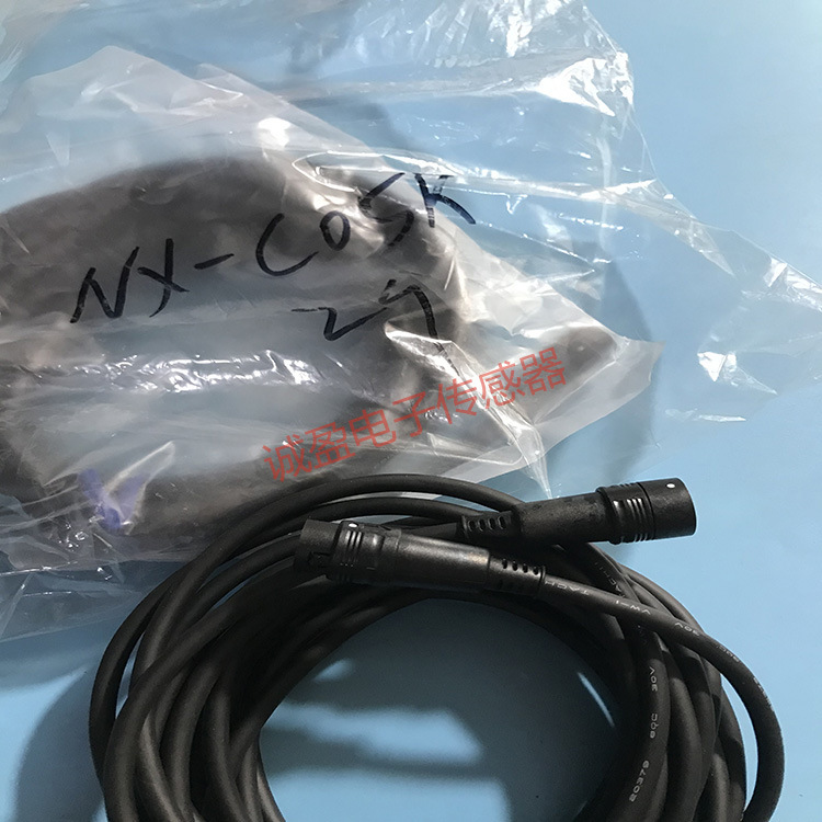 日本基恩士连接线 NX-C05K