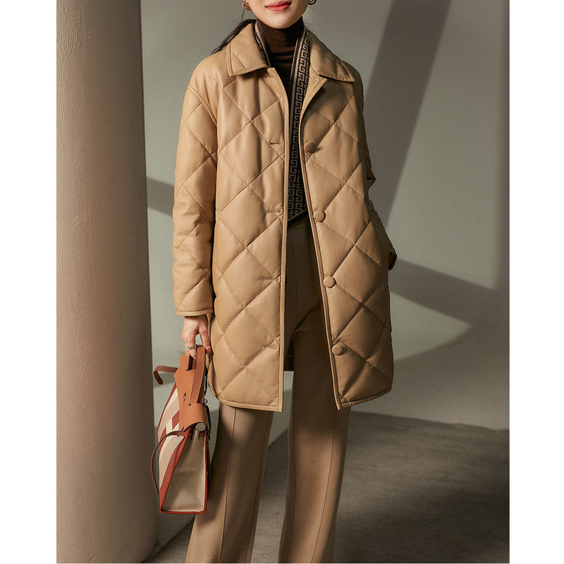 Super warm sheepskin goose down jacket 95 white goose down rhombus down jacket mid-length 2023 winter women's clothing Super warm sheepskin goose down jacket 95 white goose down rhombus down jacket mid-length 2023 winter women's clothing