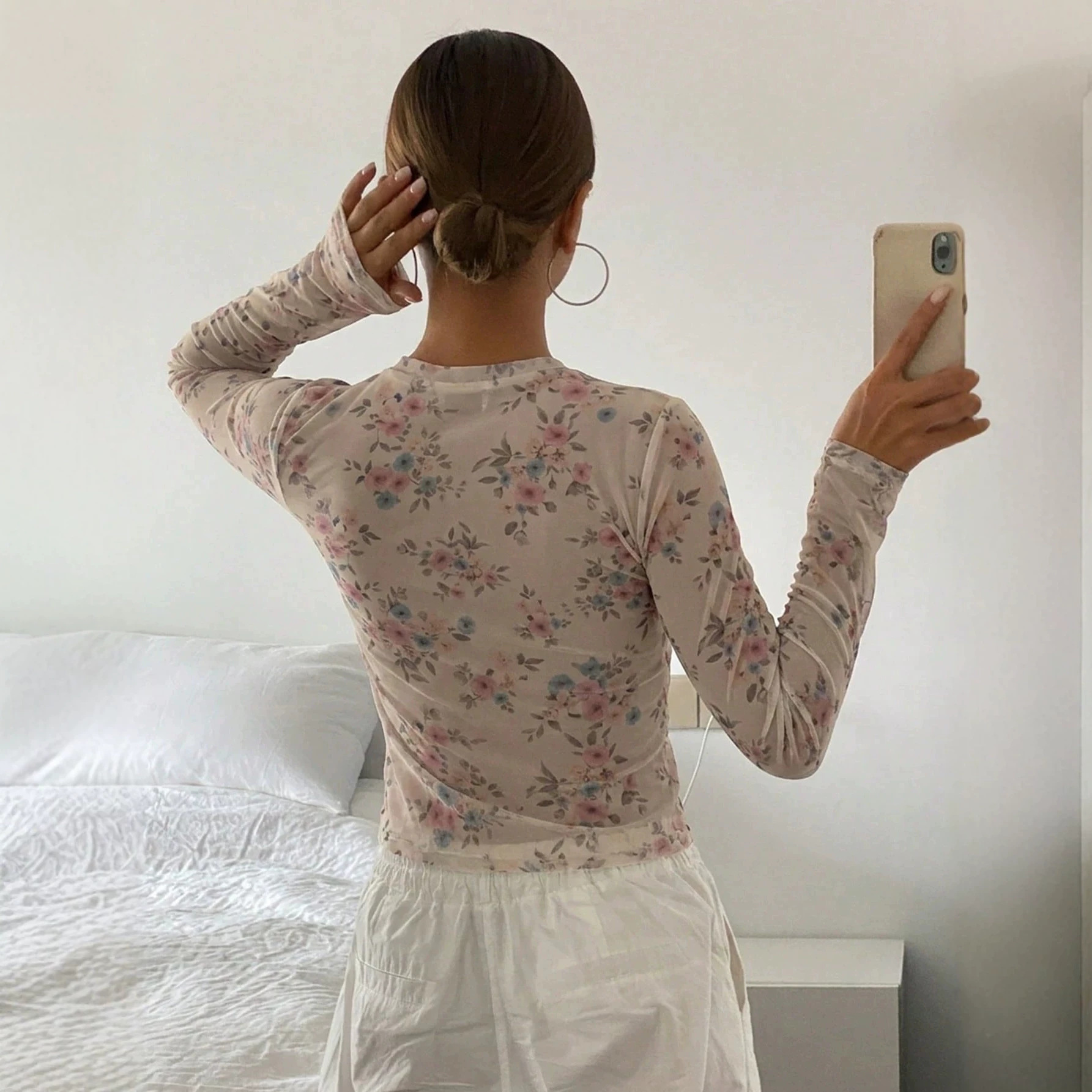 Comercio exterior 2026 otoño nuevo estilo de moda europea y americana de mujer cuello redondo impresión delgada ombligo malla larga camisa de manga larga mujer image 4