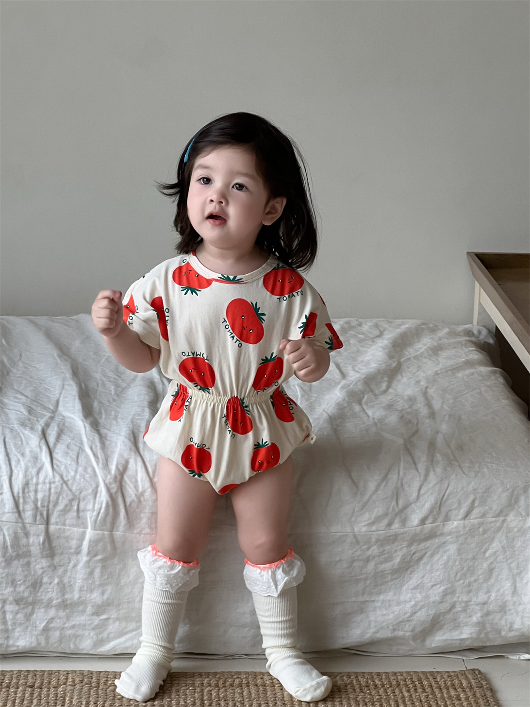 Ropa de verano para niñas, ropa de verano delgada, 2025, nuevo bebé, bolso de tomate, pedo, bebé, ropa para niños coreanos de una pieza