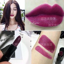 ���@��ins���������ɫ�ڼt�W���L�ж�ɫ��������F�氵���̋�ɫ