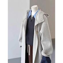 ()�W؛���q���\��ɫ���L��ë��Ů�Bñ����ܽq�L�����װ��]