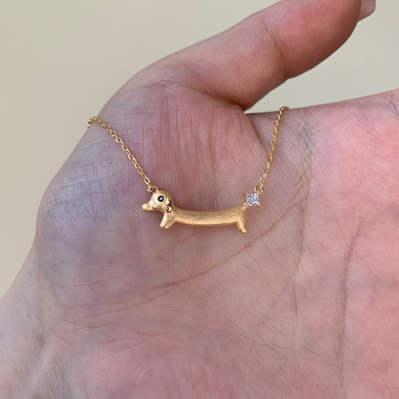 Gold Brushed Sparkling Diamond Smiling Dachshund Dog Necklace 2026 New Model Light Luxury Exquisite Niche Design Clavicle Chain Customization