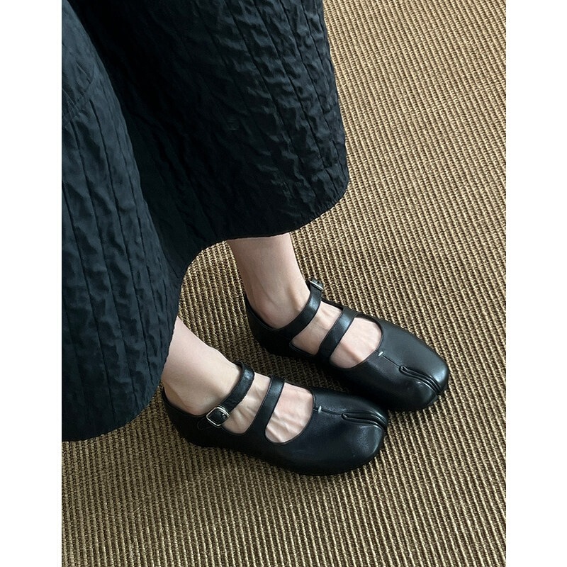 Soft Sheepskin~Genuine Leather Comfortable Split-Toe Pig's Hoof Shoes for Women 2026 New Ballet Shoes Mary Jane Flat Leather Shoes Soft Sheepskin~Genuine Leather Comfortable Split-Toe Pig's Hoof Shoes for Women 2026 New Ballet Shoes Mary Jane Flat Leather Shoes