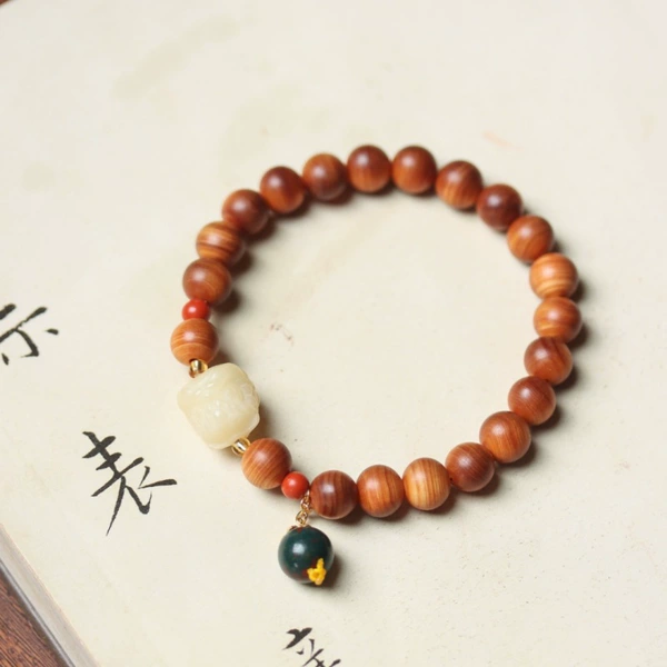 08 Thuja Aged Material Single Circle Model