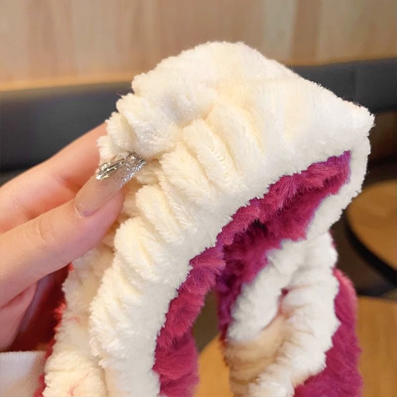 Strawberry Bear Head Band Otoño Invierno Nuevo color de fruta del dragón Band lindos bandas de pelo de peluche lavarse la cara prensar bandas de pelo