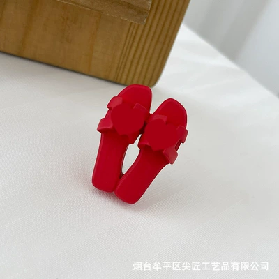 Car Perfume Aromatherapy – diffuser stone, simple and high-end - bright-red-slippers
