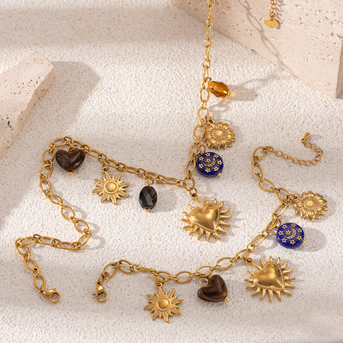 Collar de acero inoxidable TENA Europa y los Estados Unidos Collar de flores de sol de nicho de lujo ligero Acero de titanio no desvanecer joyas explosivas transfronterizas image 3