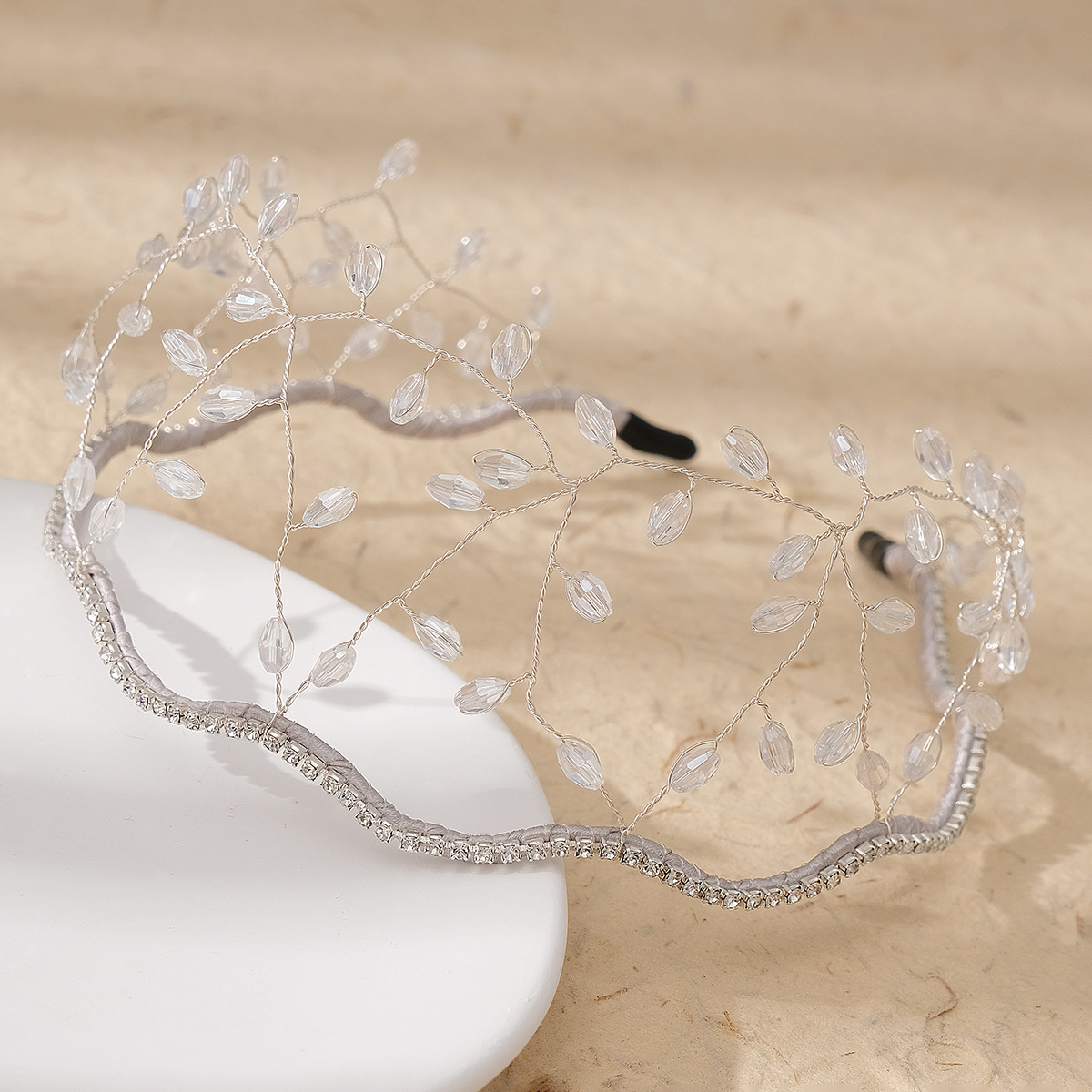 Elegant Leaves Copper Inlay Artificial Crystal Crown display picture 3