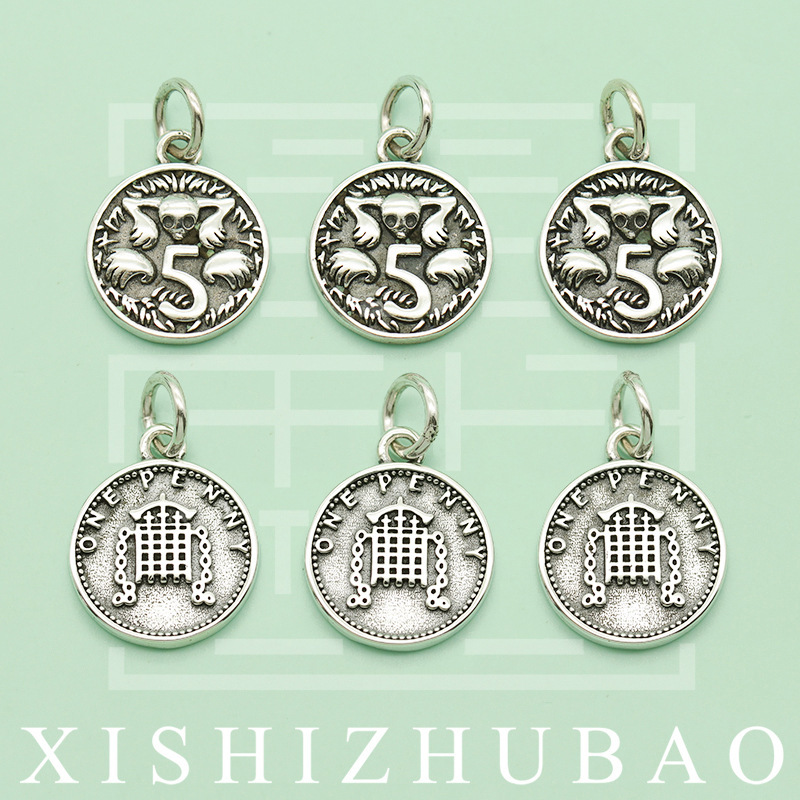 S925 Sterling Silver Pendant British Style Poop Coin Medal Queen Avatar Thai Silver Pendant DIY Silver Jewelry Accessories S925 Sterling Silver Pendant British Style Poop Coin Medal Queen Avatar Thai Silver Pendant DIY Silver Jewelry Accessories