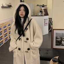 ţ�ǿ����ë�q����Ů�������L��ɼӺ��BñƤëһ�w���·�Ƥ��