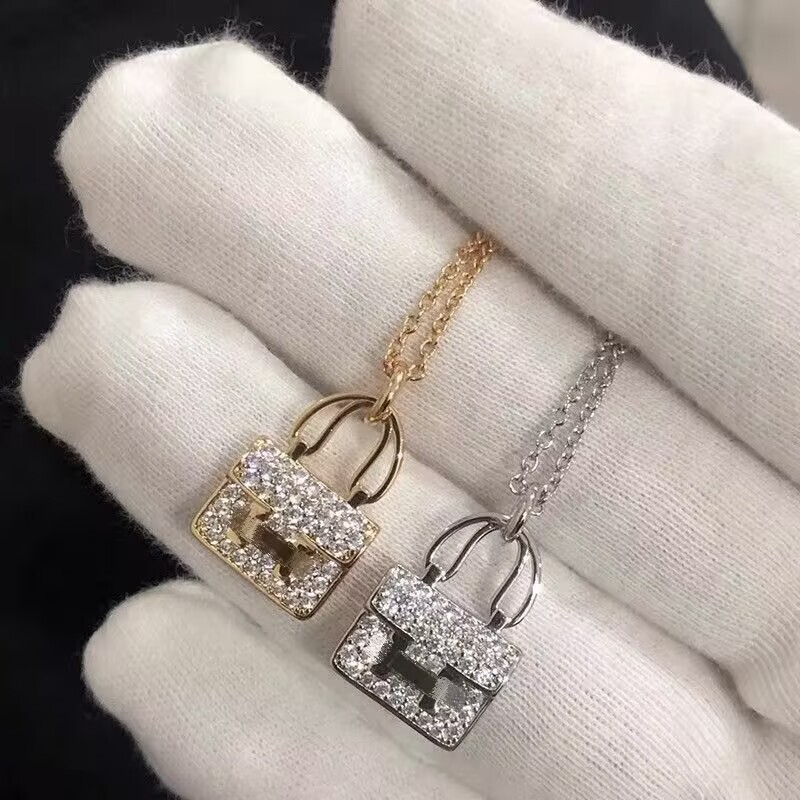 Copper+Titanium Steel Chain H Letter Bag Necklace Micro-Encrusted Full Diamond Handbag Pendant Clavicle Chain Fashion Creative High-End