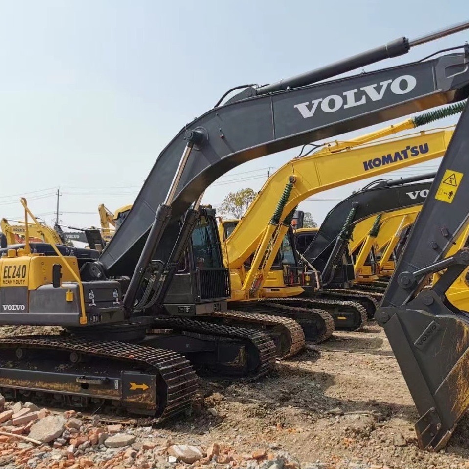 Exportación de excavadoras de segunda mano Volvo 240 200 210 220 Excavadoras importadas en el mercado antiguo
