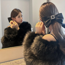 �����ᷢ���¿��ɫ����ͷ�ε��ɼз�ʽ�߼��ж��к�������Ʒ����