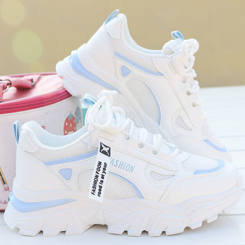 Zapatillas deportivas de moda para mujer, suela suave, ligeras, hacen que los pies se vean más pequeños, versátiles, súper populares, zapatos de mujer nuevos de otoño de 2025, zapatillas deportivas.