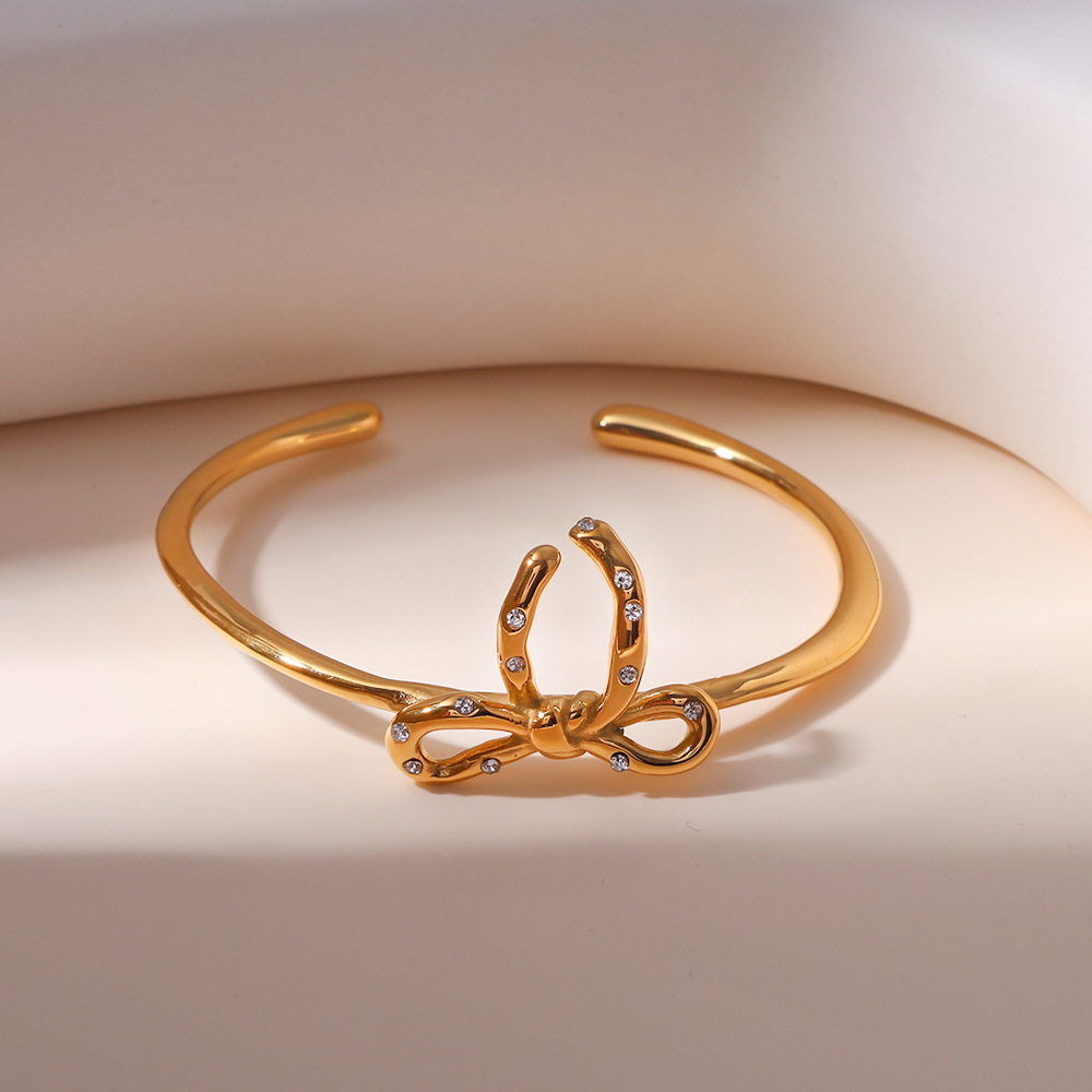 2024 venta caliente 316L lazo de fundición con brazalete abierto de diamantes pulsera no se desvanece, joyería de mujer 18K