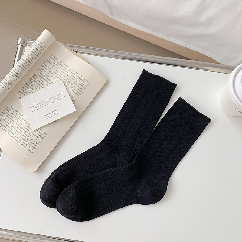 Calcetines Calcetines de verano para mujer Calcetines de algodón de color sólido Calcetines de confinamiento enrollados finos de primavera y verano Calcetines de pila para mujer Calcetines Zhuji