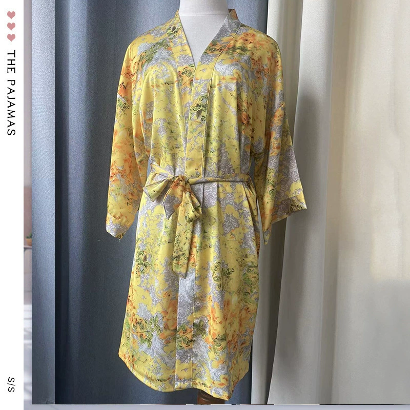 Летний новый женский халат с поясом
