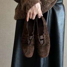 �F؛��~�͹ŷ��^�ް��͸�����Ь2025�¿�С���r�аٴ�\�چ�ЬŮ