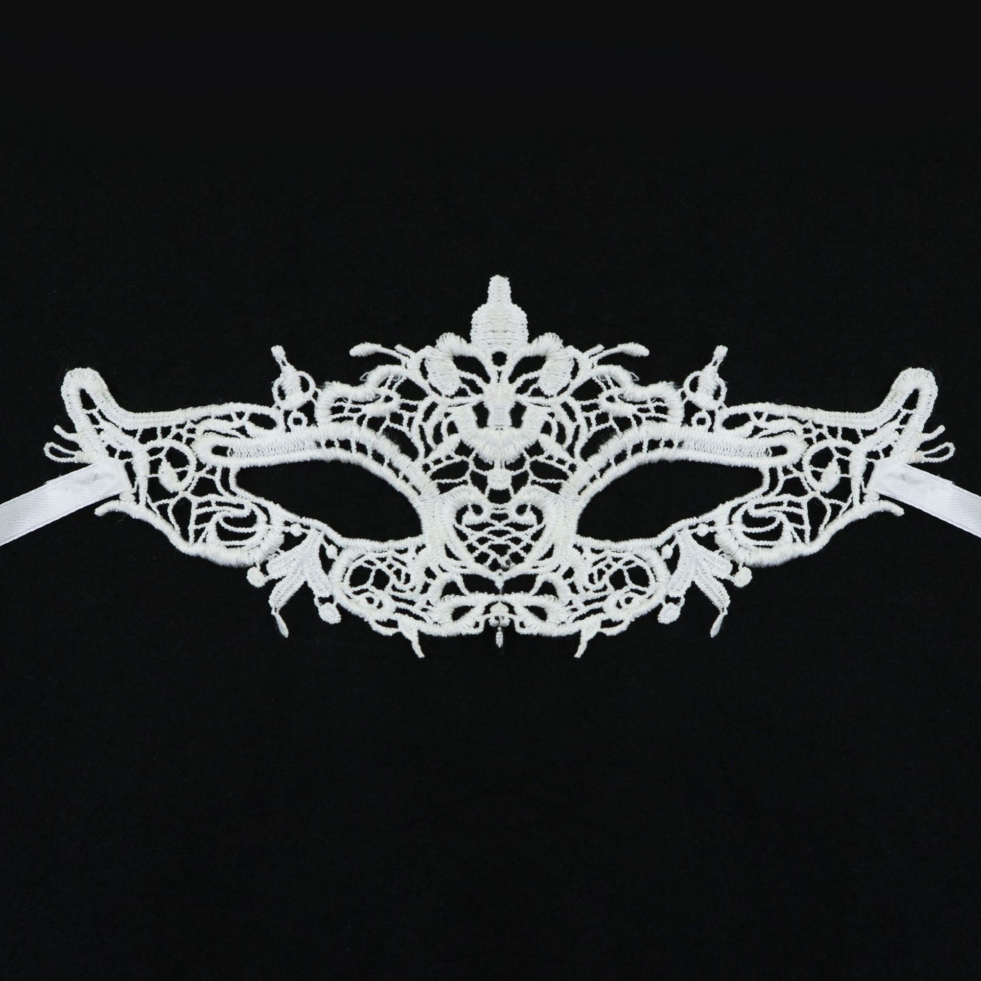 Carnaval máscara de encaje de venta transfronteriza máscara de maquillaje de fiesta de baile máscara de encaje amorfa máscara TK