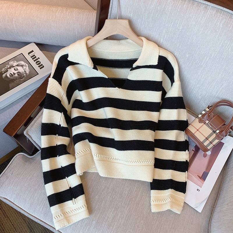 Spring and Autumn 26 New Style Polo Collar French Striped Knit Sweater, College Style Women's Design, Niche Lazy Style Sweater Trend