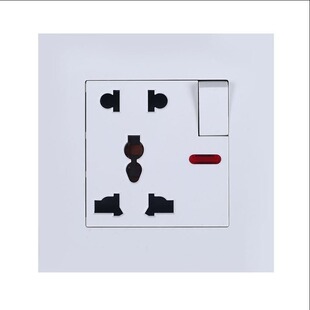 ��ɫ13A�๦���_�P������ˮ�⎧USB�Ϳ�����