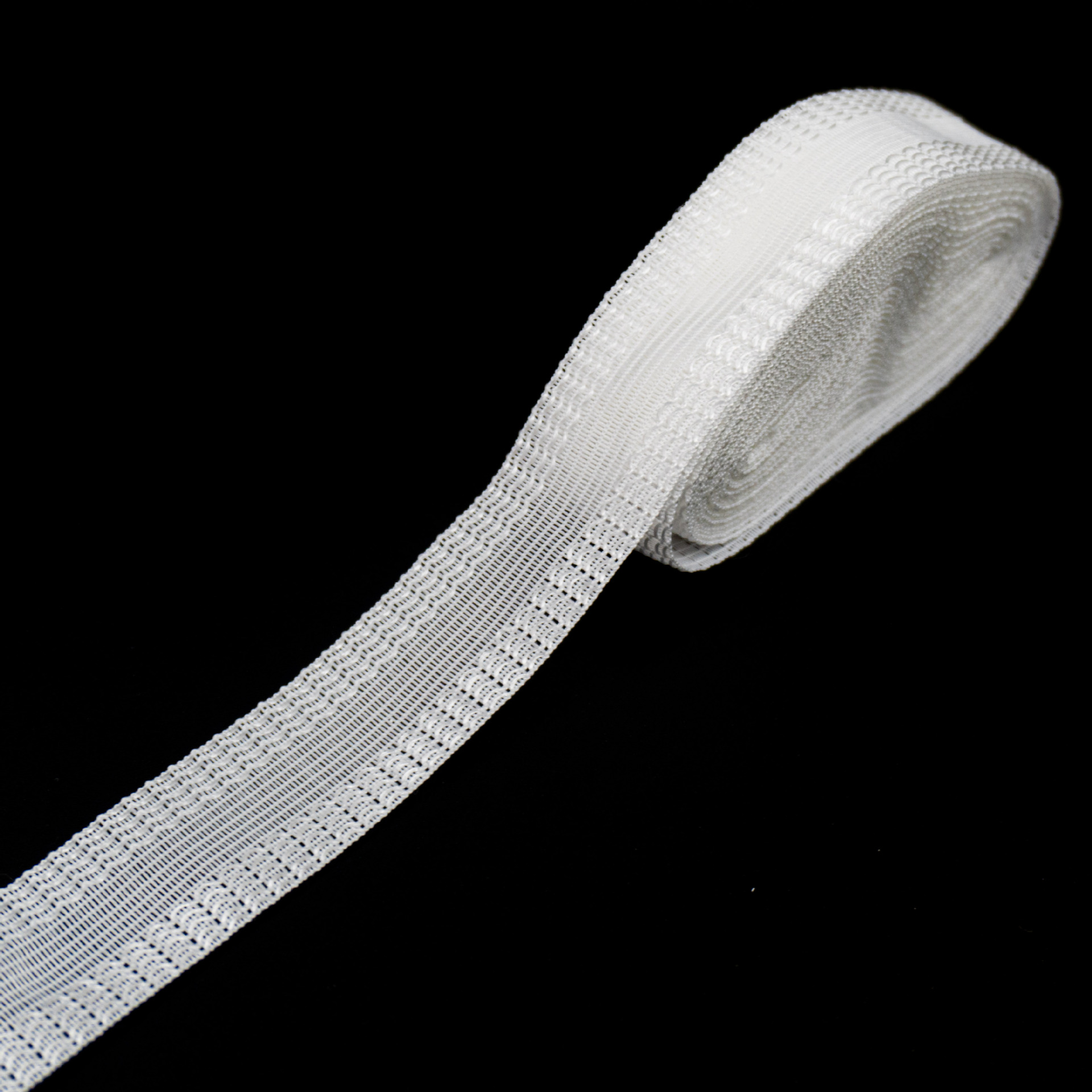 Los pantalones de la fábrica de Wenzhou se pegan en la boca del pantalón se acortan