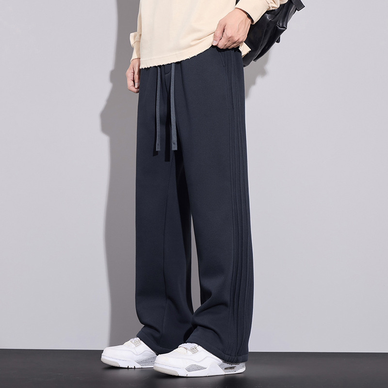 High-grade gray regular