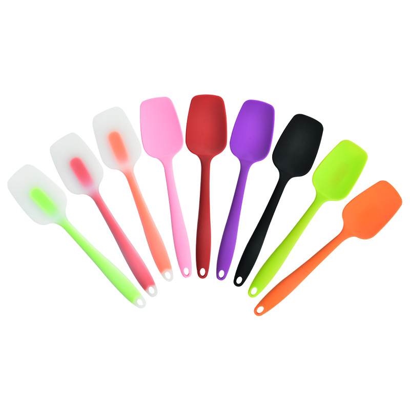 Fábrica al por mayor espátula de silicona todo incluido raspador de silicona integrado espátula de silicona translúcida utensilios de cocina