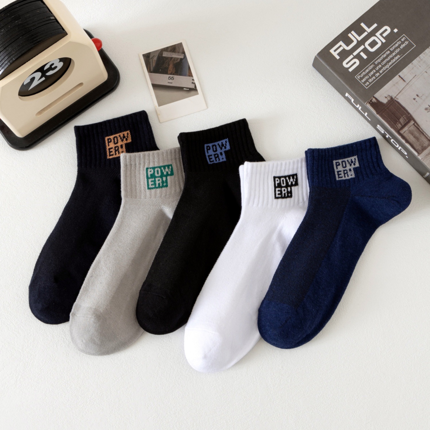 Calcetines de todo fósforo, absorbentes de sudor, transpirables, calcetines de algodón simples para hombres, calcetines deportivos para hombres, calcetines de red en blanco y negro de color sólido deportivo