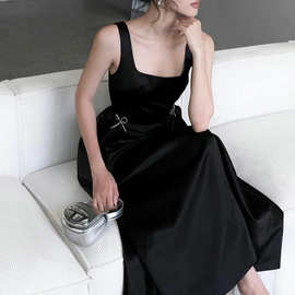 越南小众设计女装跨境2024新款吊带纯色晚礼服抹胸显瘦小黑裙批发