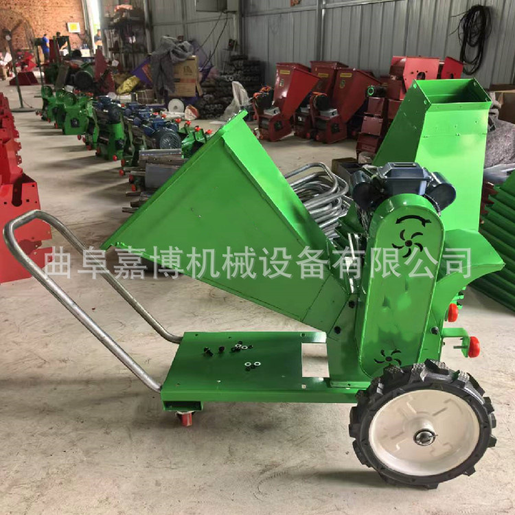 带轮移动牛羊养殖铡草机 园林小树枝碎枝机 流动方便碎草机好操作