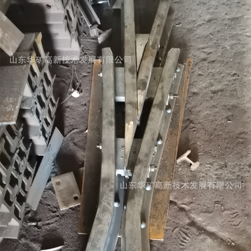 厂家直发铁路钢轨 量大从优 轨道钢资质齐全 QU120重型钢轨